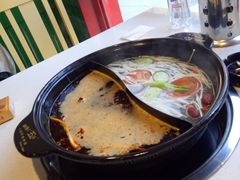 -钢管厂五区小郡肝串串香(滨江店)