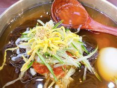 -服务大楼冷面(延大店)