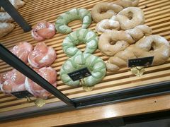-焙丽拾光(麦凯乐直营店)