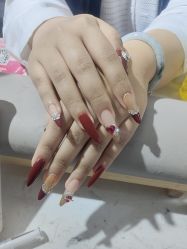 -瞧·享轻奢美甲美睫