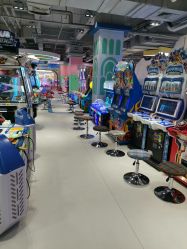 -利奥梦幻主题乐园(爱琴海购物公园店)