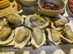 高压锅生蚝-琼大师东方烤乳猪(亚特兰蒂斯店)