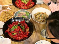 -聚汇三少·龙虾·中餐厅(莫邪路新天地店)