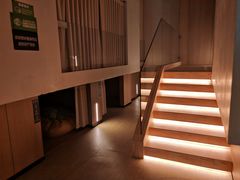 -涨巢·潮玩水疗局