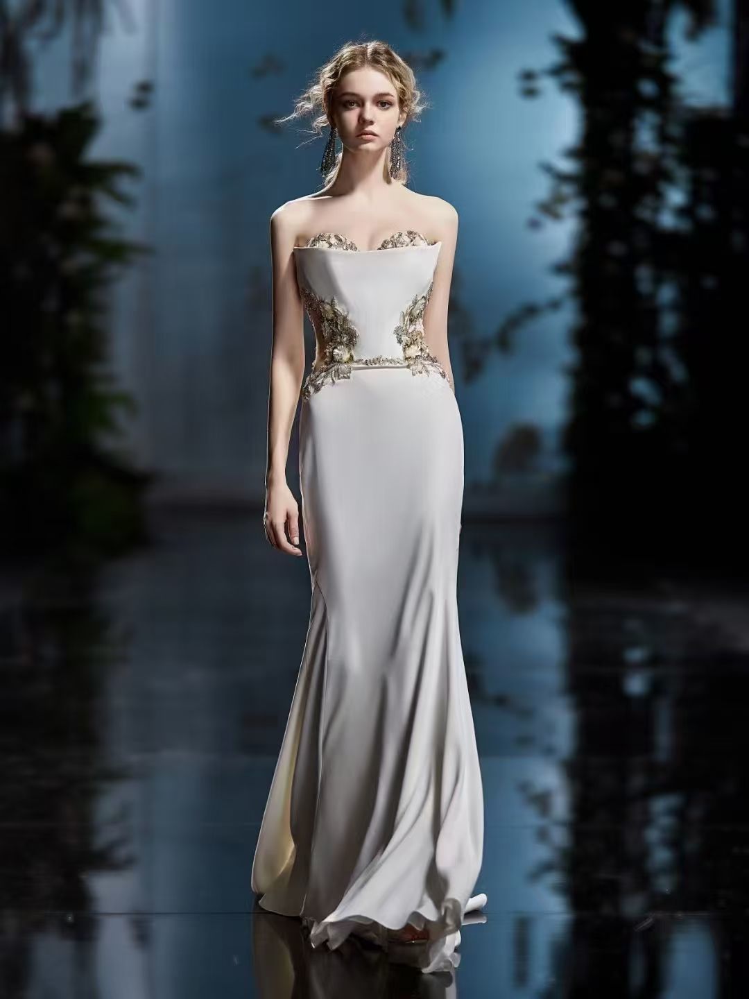 东方晚礼服的魅力