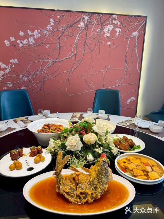 闫府私房菜·百年鲁菜(恒隆店)图片