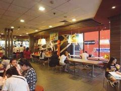 大堂-麦当劳(杨高南路店)