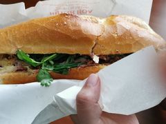 -Bánh Mì Huynh Hoa