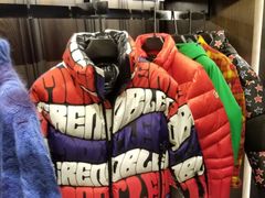 -MONCLER(武汉国际广场店)