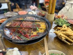 -正南齊北重庆老火锅(光华村直营店)