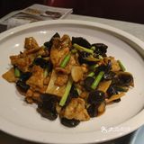 本人从来没耐心等吃饭，索性直接换一家