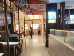 -阿瓦山寨·湘菜现炒·剁椒鱼头王(咸阳总店)