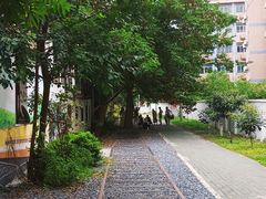 -汉阳火车站(地铁站)