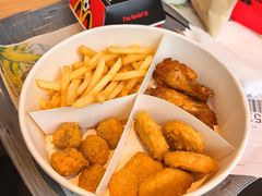 -麦当劳(金山红星美凯龙DT店)