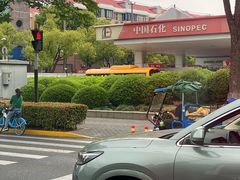 -中国石化北蔡加油站