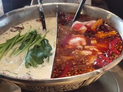 -湊湊火锅·茶憩(新中关购物中心店)