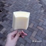 打卡网红雪糕   最近开微博都在安利佟丽娅代言的雪糕