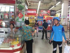 -卜蜂莲花(松江文诚路店)
