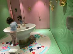 -水桶王国主题餐厅·聚会·生日派对·亲子活动·家庭套餐(亚龙湾希尔顿店)