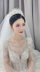 -莫小姐婚纱