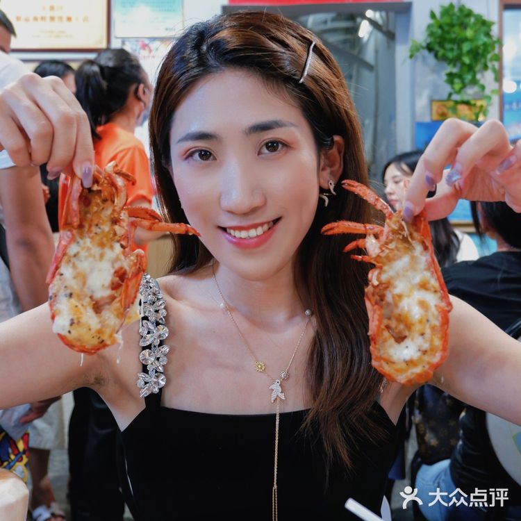 三亚旅行｜第一市场必吃榜^海鲜