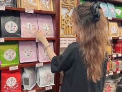 -华联发展销售中心(十月初五街店)