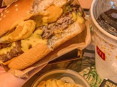 -麦当劳(中山大道中店)