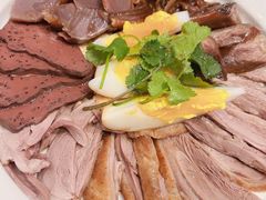 -潮界(LU·ONE凯德晶萃广场店)