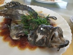 -覃记海鲜美食餐厅