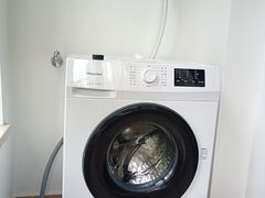 -苏宁易购(Suning Pro南京山西路店)