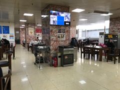 大堂-胡家包子·清真(大众巷店)