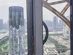 -影汇之星8字形摩天轮