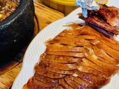 -梅利汴京烤鸭•开封豫菜地标店(东大街店)