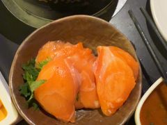 -钱小奴海鲜自助黑金店(杭州滨江龙湖店)