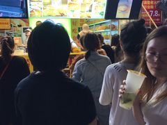 -八一好吃街·高品美食广场