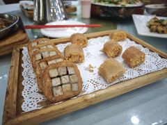 -绿雅居原生态农庄(小涌店)