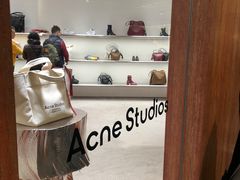 -Acne Studios(芮欧百货店)