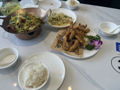 -黄弟大排档·湖南菜·小龙虾·小海鲜(凯旋北路店)
