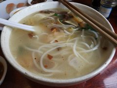 -桥香园云南过桥米线(金马碧鸡店)