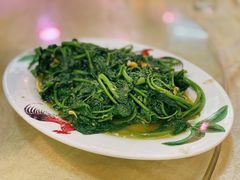 地瓜叶-潮粤啫啫煲大排档