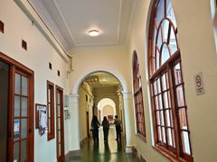 -香港大学