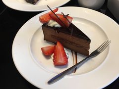 -广州汇华希尔顿逸林酒店