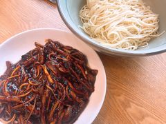 -阿莉餐厅(枣阳路店)