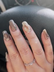 -Momo nail 日系美甲
