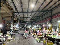 -鑫朱雀农贸批发市场