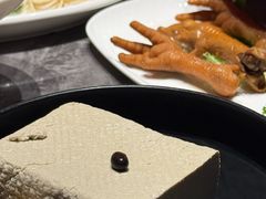 -德天肥牛海鲜火锅(城西银泰店)