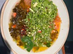 -八月美食小馆(银泰城总店)