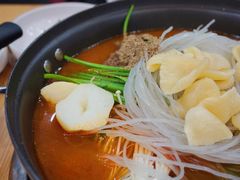 土豆汤-元堂脊骨土豆汤(明洞1号店)