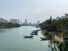 -万绿园