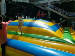 -蒙特利亲子乐园